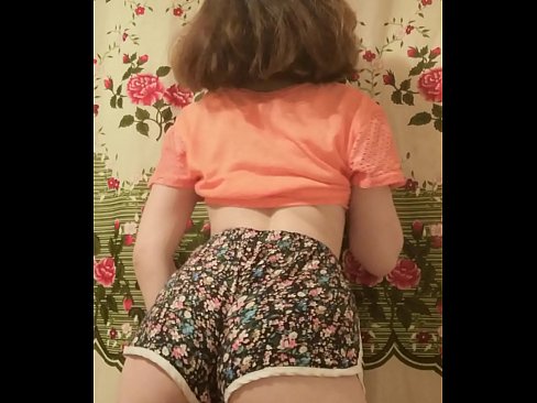 ❤️ Sexy na batang babe na hinuhubad ang kanyang shorts sa camera ❤ Anal video sa amin tl.dewporn.ru ❤