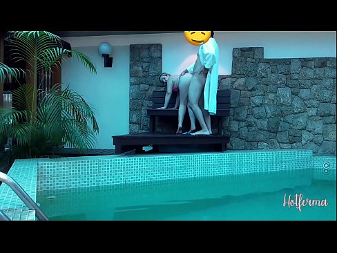 ❤️ Inaanyayahan ni Boss ang kasambahay sa pool, ngunit hindi napigilan ang init ❤ Anal video sa amin tl.dewporn.ru ❤